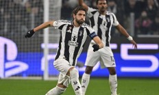 华体会官网登录网址-尤文图斯球员荣获最佳射手奖项