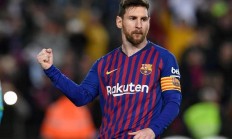 包含巴塞罗那遭遇3连败，梅西发文承担责任，球迷呼吁支持球队的词条