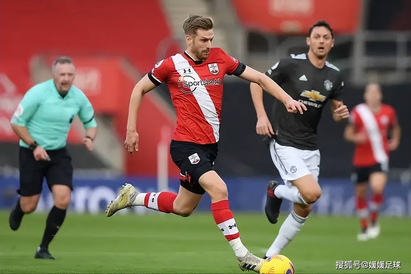 华特福德客场负于布伦特福德，遭遇三连败的简单介绍