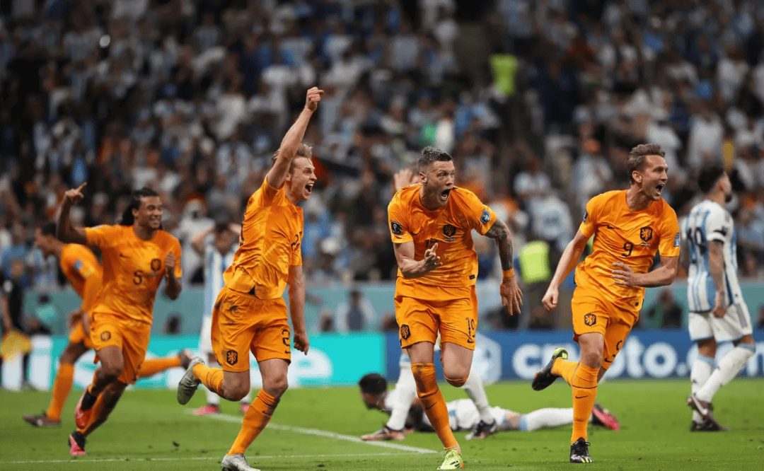 波黑逆转克罗地亚，晋级欧国联半决赛