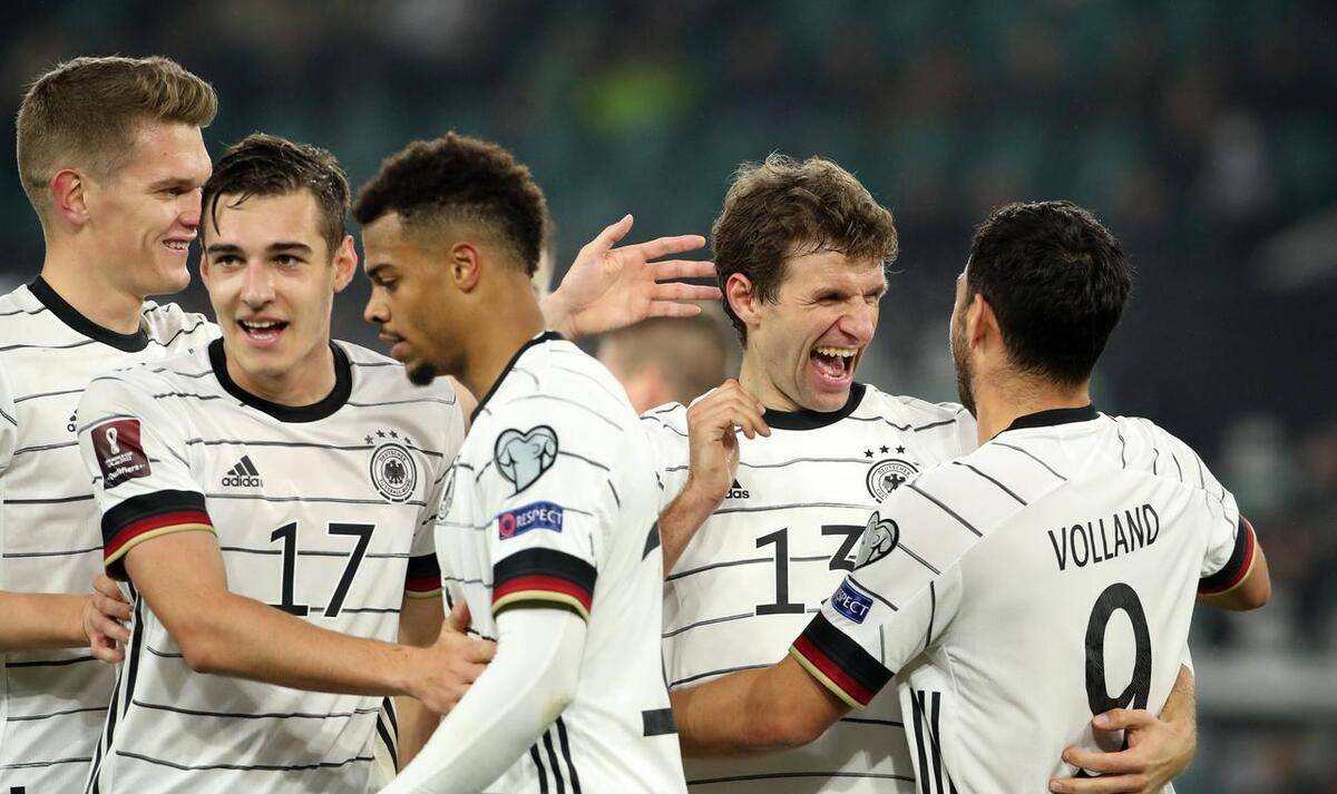 波黑逆转克罗地亚，晋级欧国联半决赛