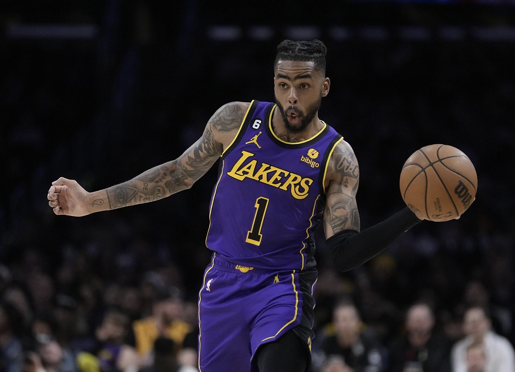 火箭力克国王，拉塞尔45分